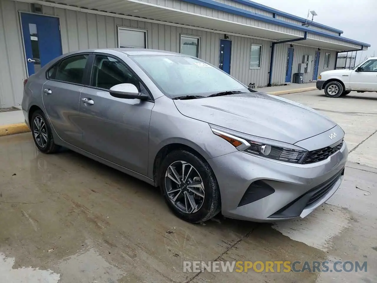 4 Photograph of a damaged car 3KPF24AD9RE792814 KIA FORTE 2024