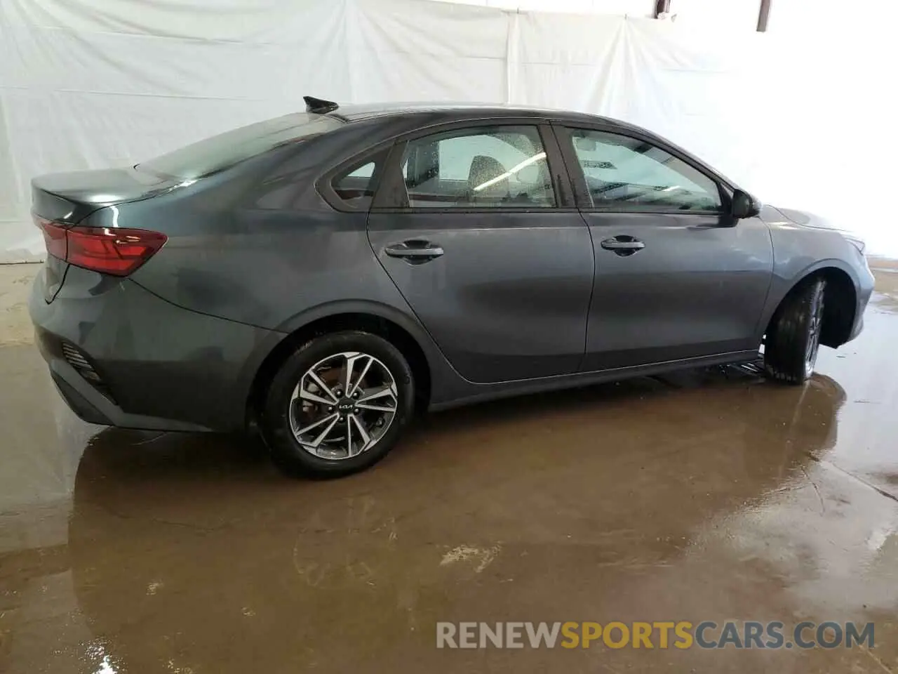 3 Photograph of a damaged car 3KPF24AD9RE809241 KIA FORTE 2024