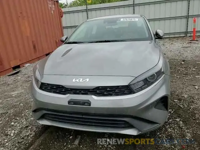 13 Photograph of a damaged car 3KPF24AD9RE809305 KIA FORTE 2024