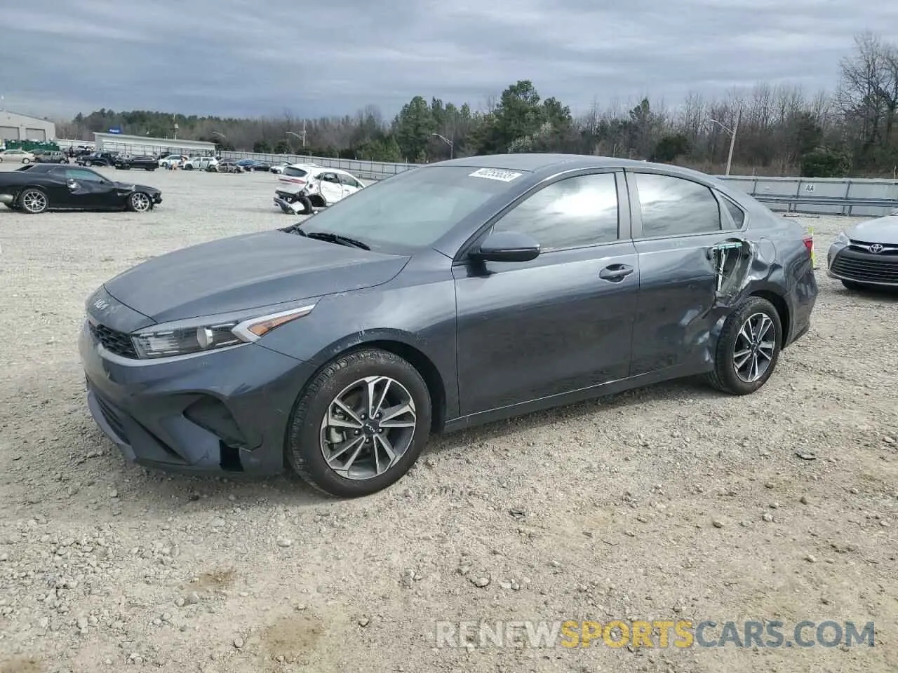 1 Photograph of a damaged car 3KPF24AD9RE817176 KIA FORTE 2024