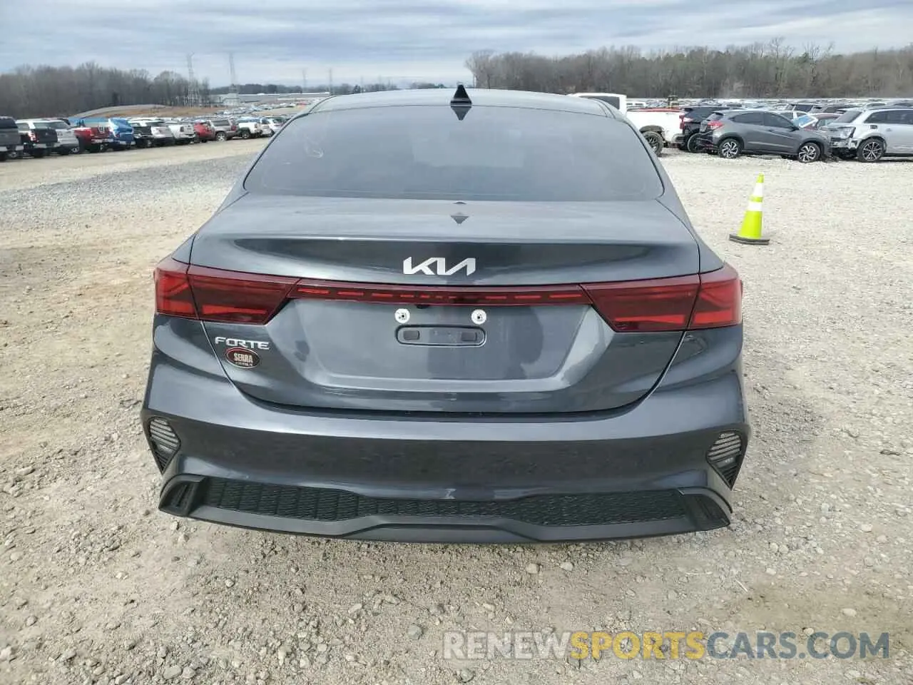 6 Photograph of a damaged car 3KPF24AD9RE817176 KIA FORTE 2024