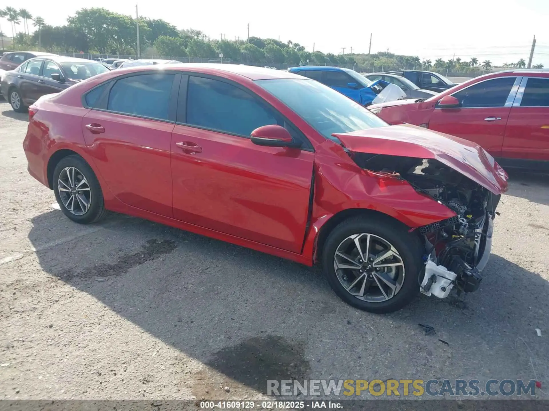 1 Photograph of a damaged car 3KPF24AD9RE827089 KIA FORTE 2024