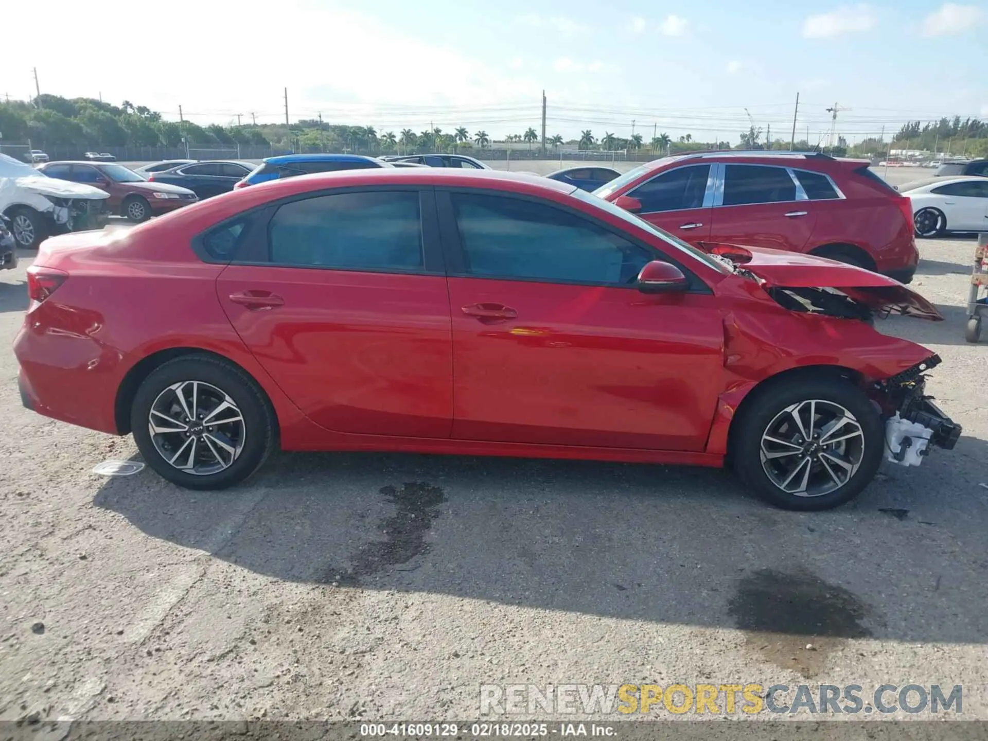 14 Photograph of a damaged car 3KPF24AD9RE827089 KIA FORTE 2024