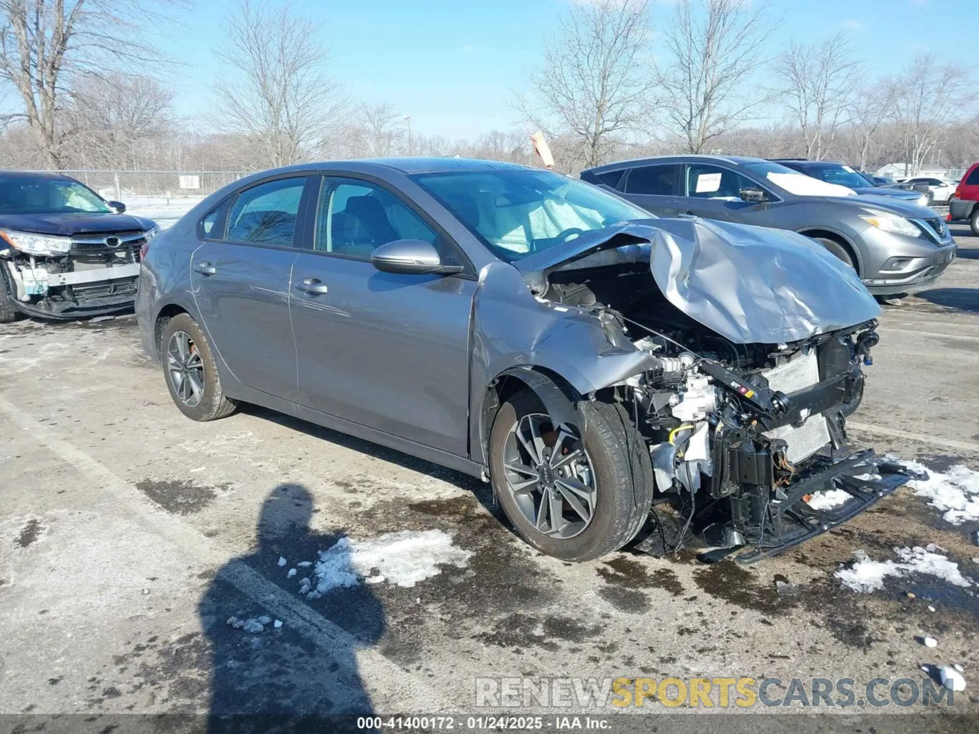 1 Photograph of a damaged car 3KPF24AD9RE836164 KIA FORTE 2024