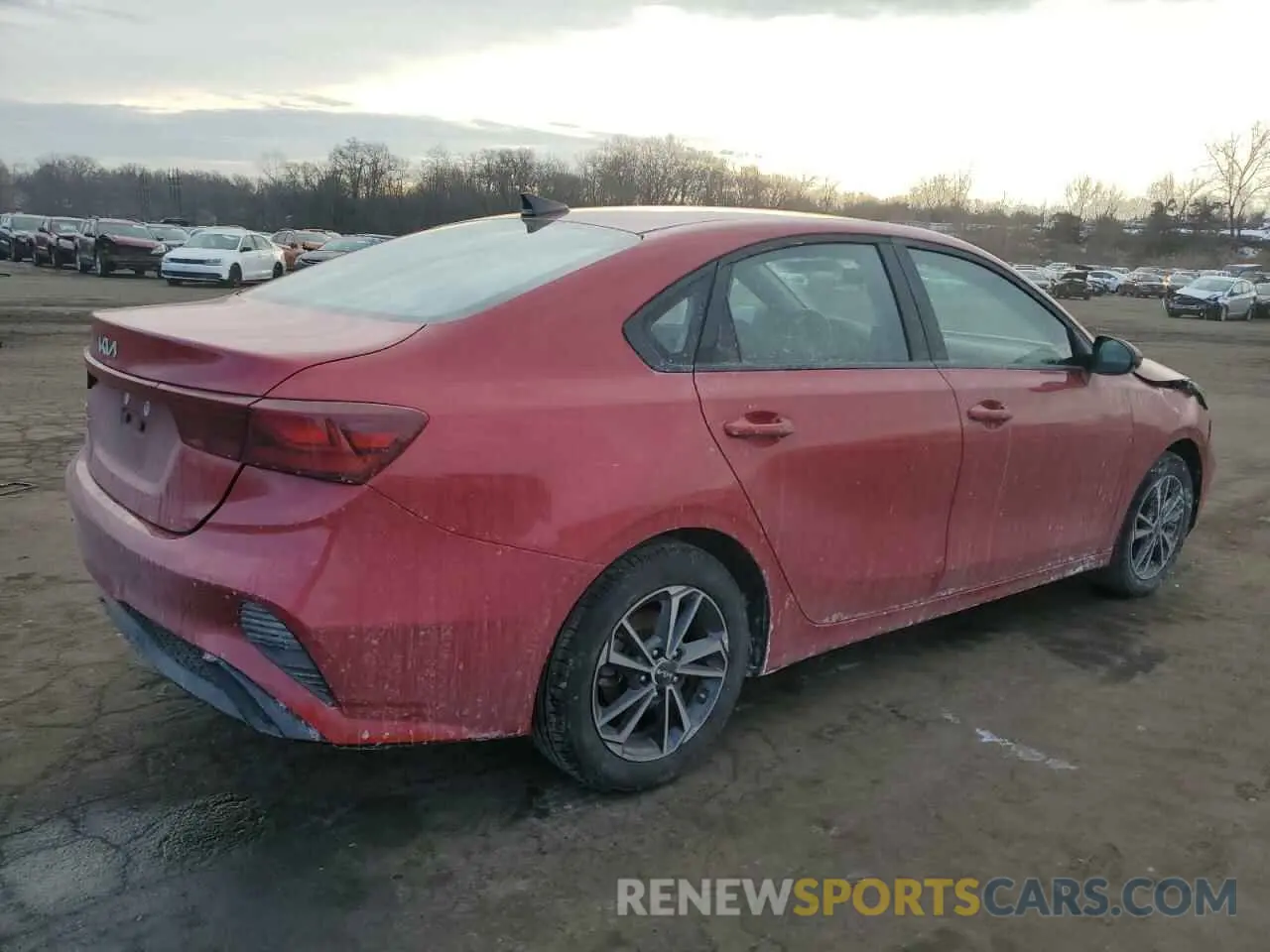 3 Photograph of a damaged car 3KPF24ADXRE698974 KIA FORTE 2024