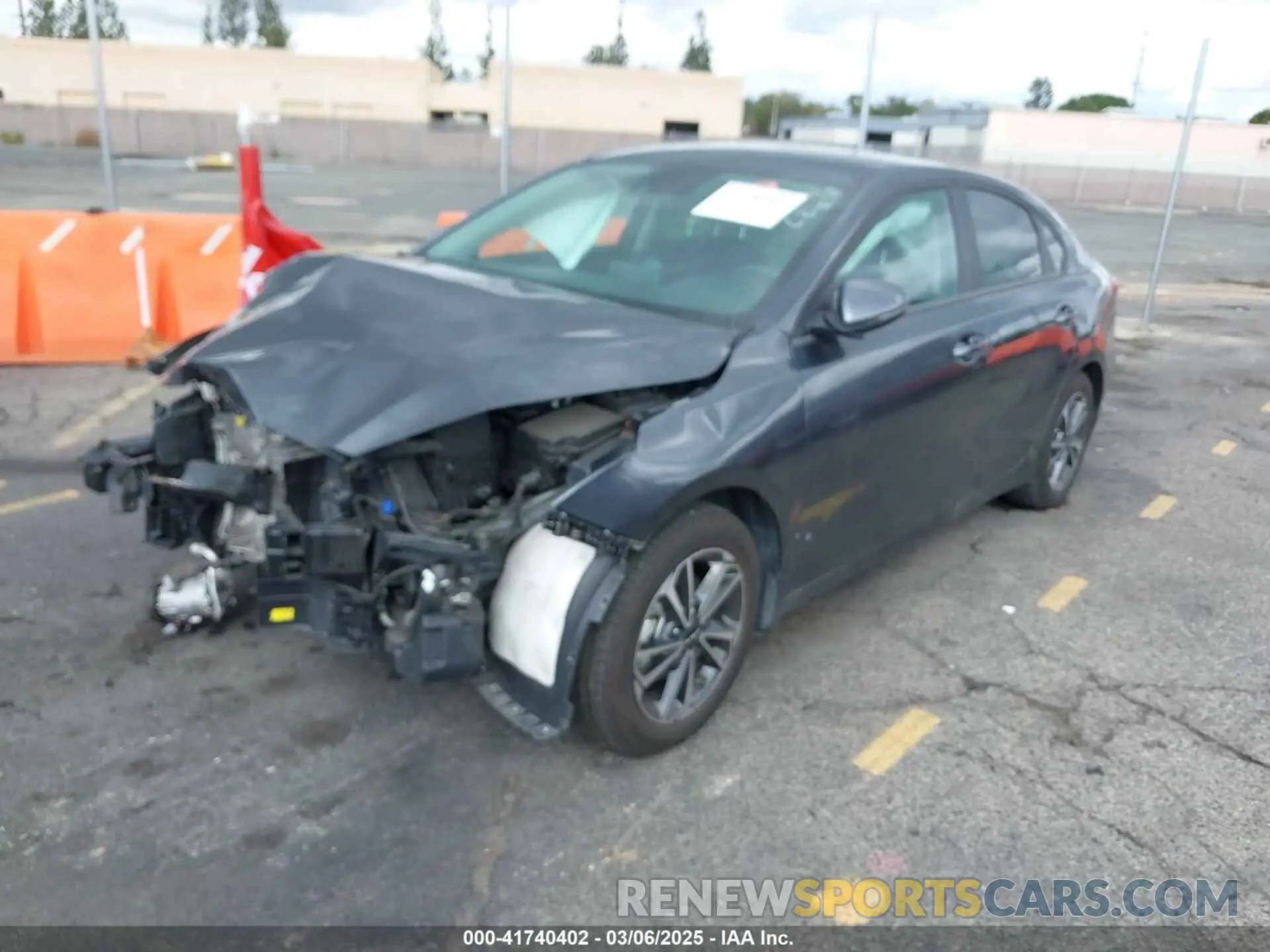 2 Photograph of a damaged car 3KPF24ADXRE712291 KIA FORTE 2024
