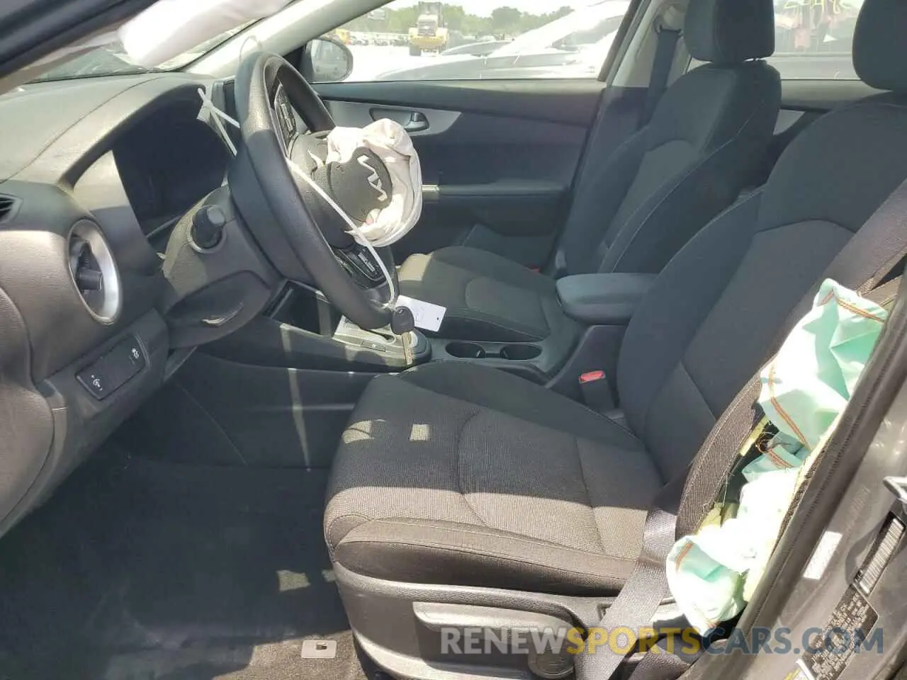 7 Photograph of a damaged car 3KPF24ADXRE722786 KIA FORTE 2024
