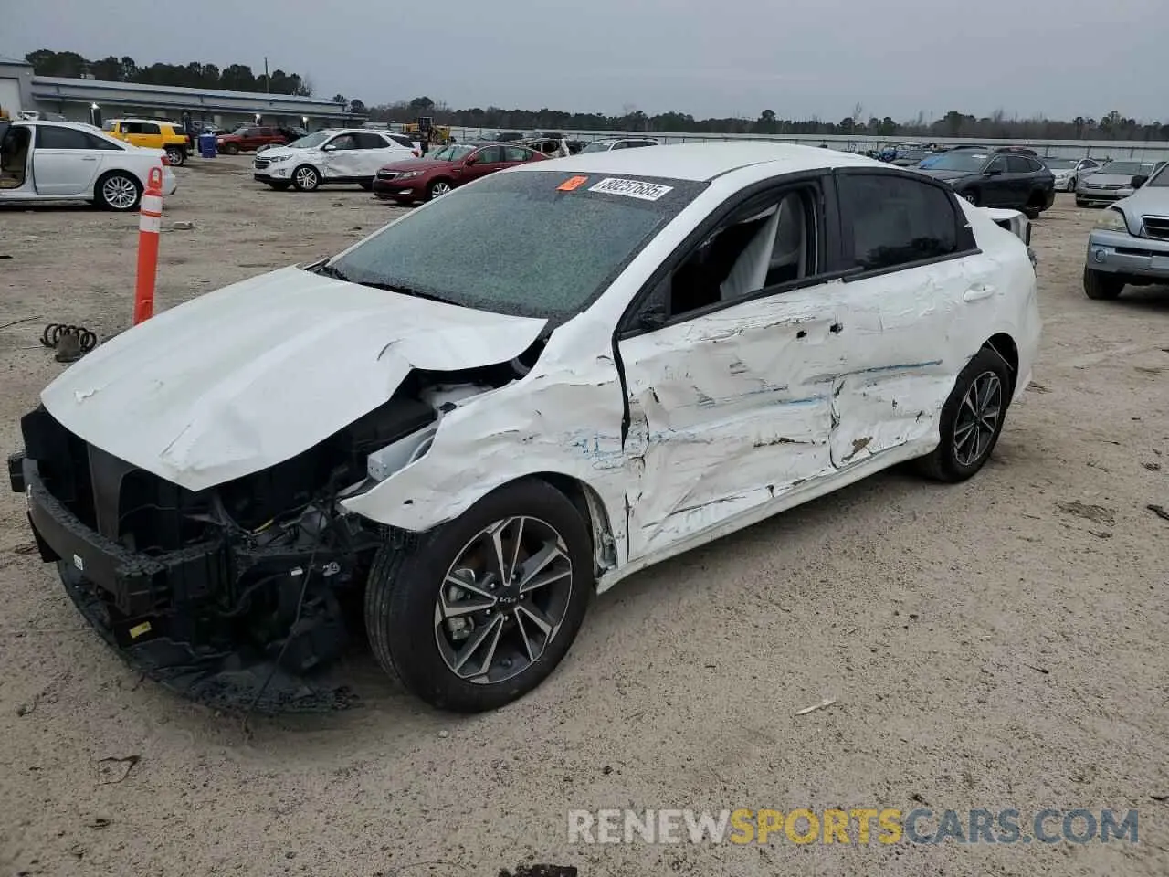 1 Photograph of a damaged car 3KPF24ADXRE728538 KIA FORTE 2024