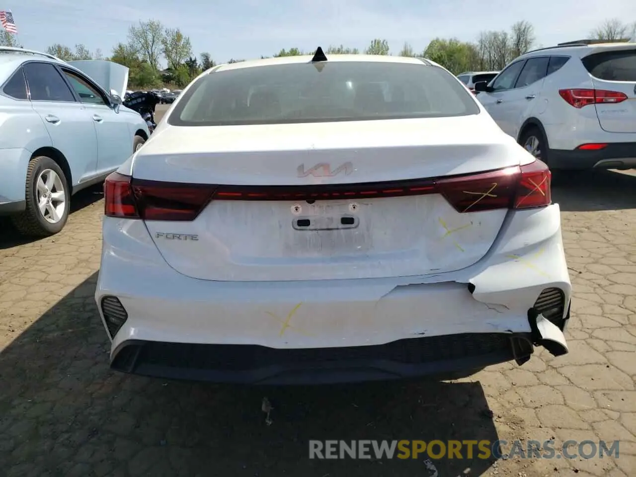 6 Photograph of a damaged car 3KPF24ADXRE732458 KIA FORTE 2024