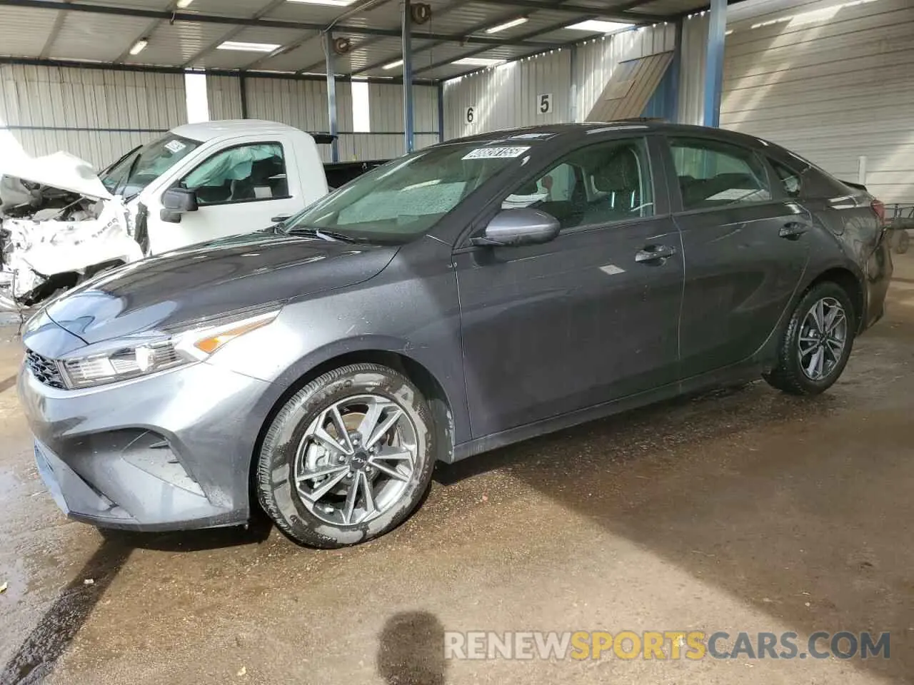 1 Photograph of a damaged car 3KPF24ADXRE732508 KIA FORTE 2024