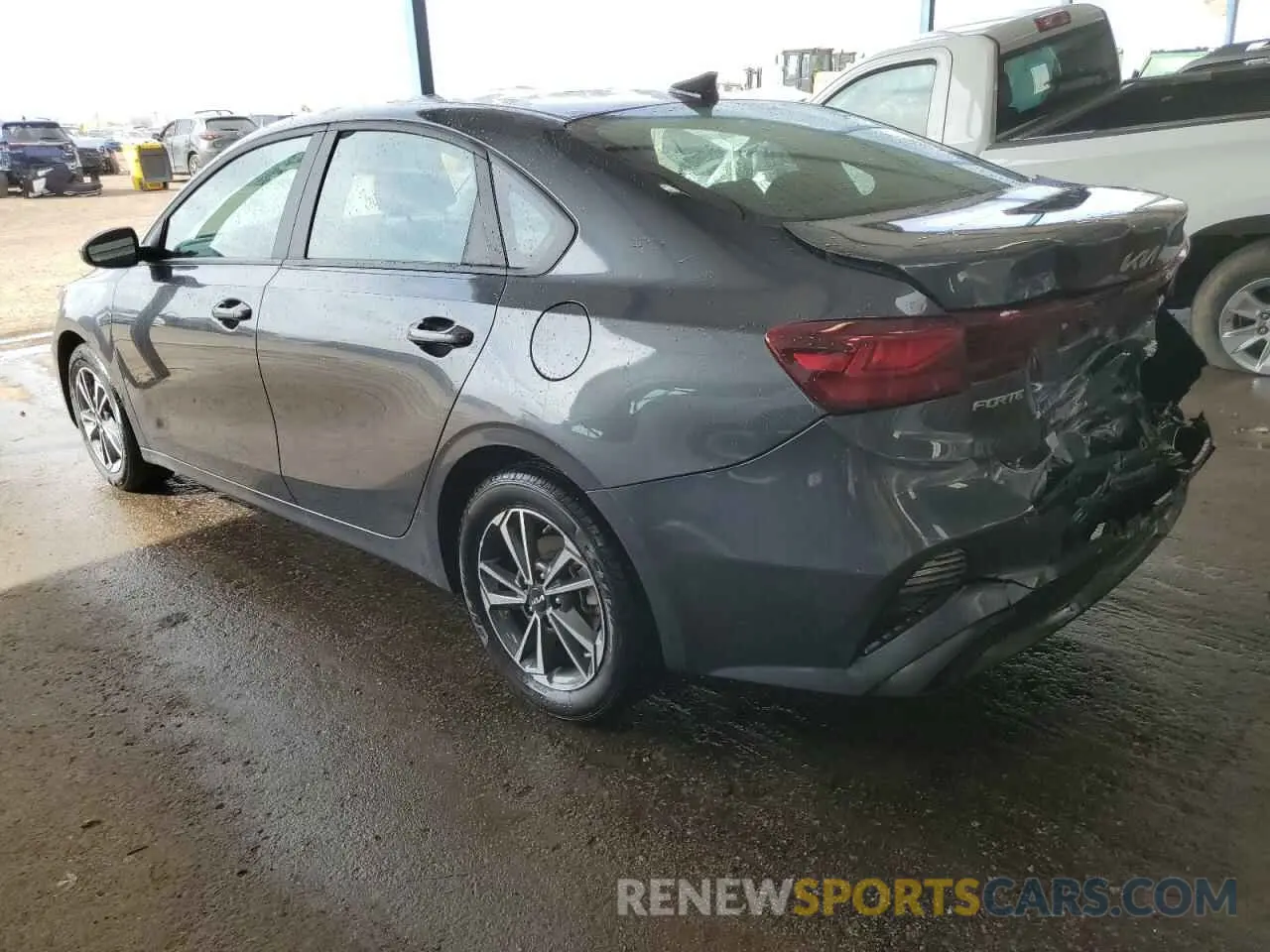 2 Photograph of a damaged car 3KPF24ADXRE732508 KIA FORTE 2024