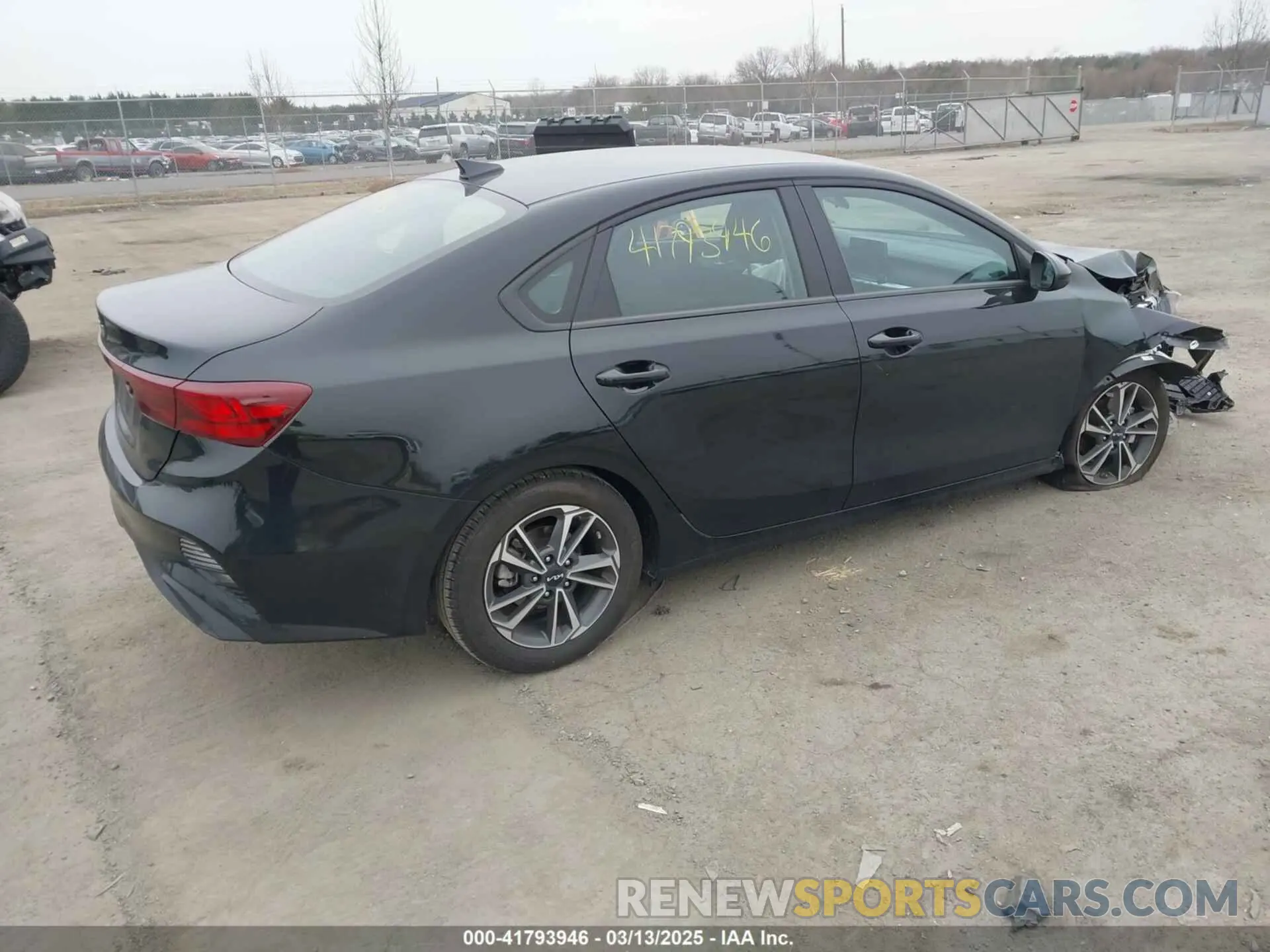 4 Photograph of a damaged car 3KPF24ADXRE744271 KIA FORTE 2024