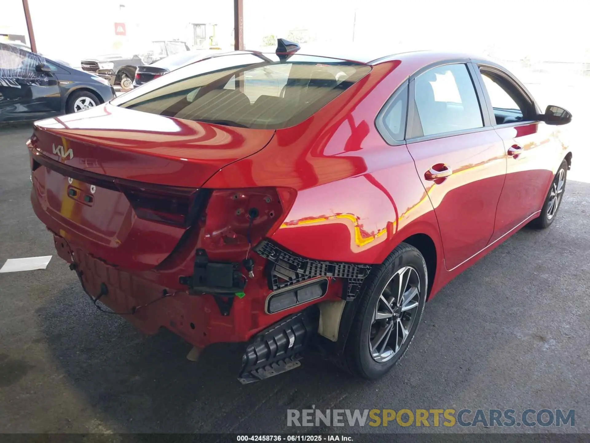4 Photograph of a damaged car 3KPF24ADXRE754802 KIA FORTE 2024