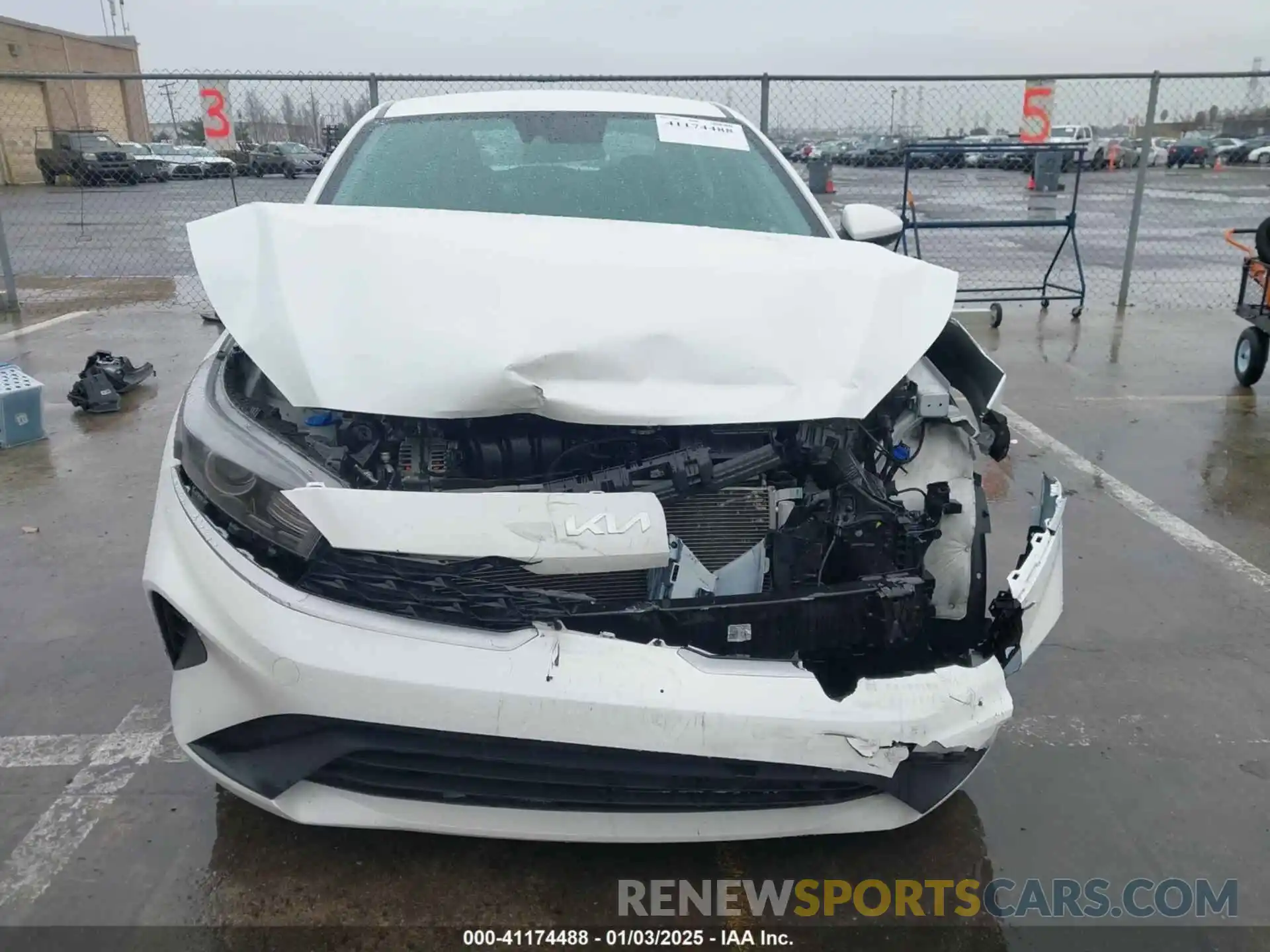 13 Photograph of a damaged car 3KPF24ADXRE777383 KIA FORTE 2024