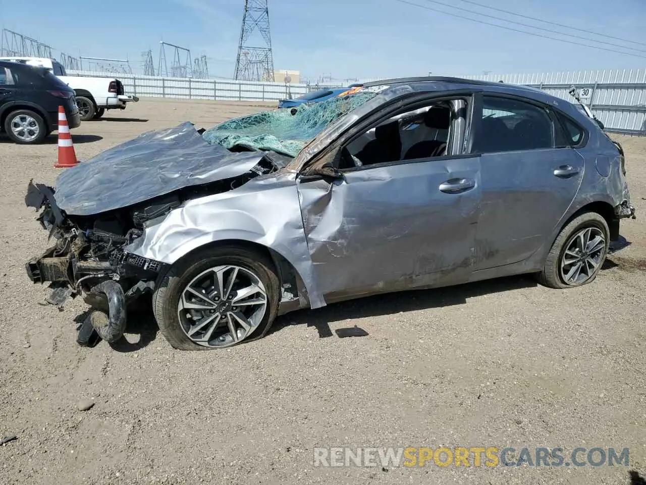 1 Photograph of a damaged car 3KPF24ADXRE785760 KIA FORTE 2024