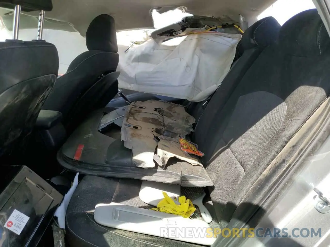 11 Photograph of a damaged car 3KPF24ADXRE785760 KIA FORTE 2024