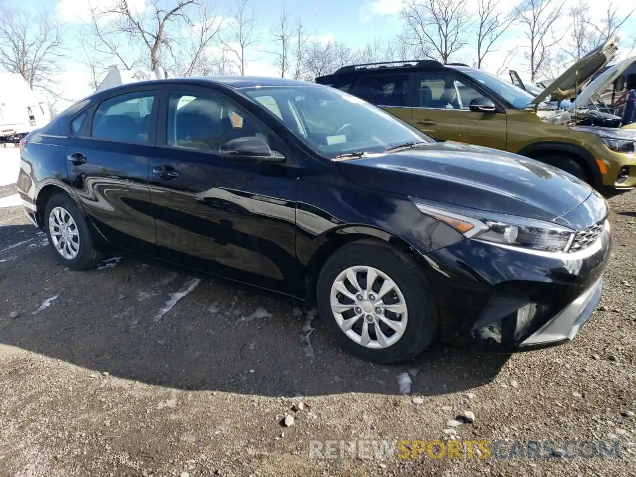 4 Photograph of a damaged car 3KPF24ADXRE803366 KIA FORTE 2024