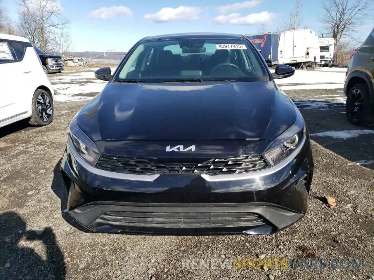 5 Photograph of a damaged car 3KPF24ADXRE803366 KIA FORTE 2024