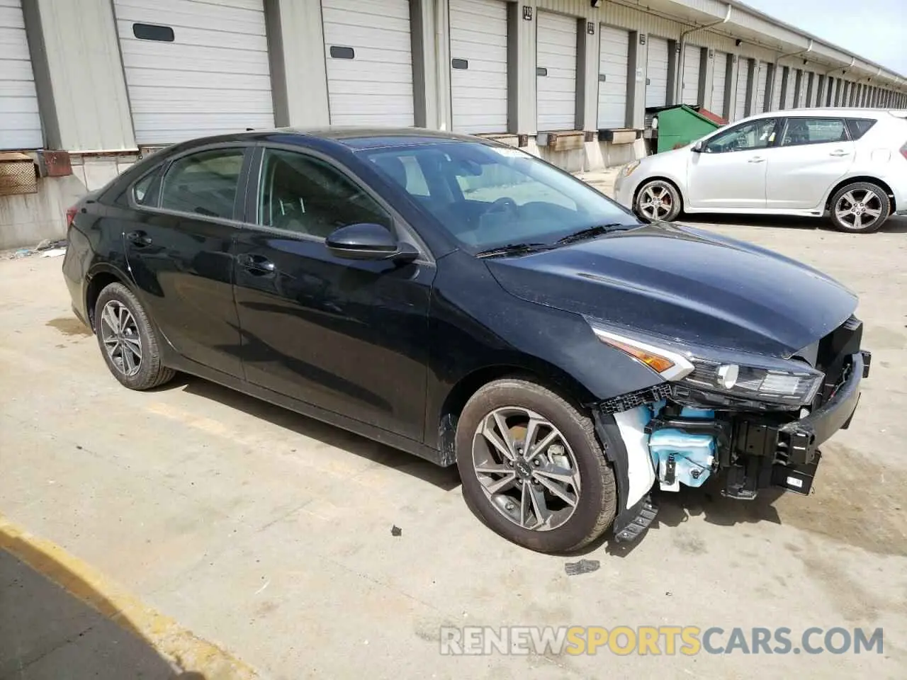 4 Photograph of a damaged car 3KPF24ADXRE812116 KIA FORTE 2024