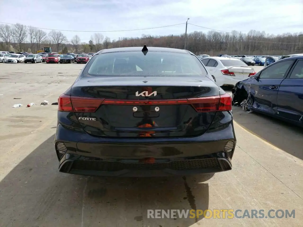 6 Photograph of a damaged car 3KPF24ADXRE812116 KIA FORTE 2024