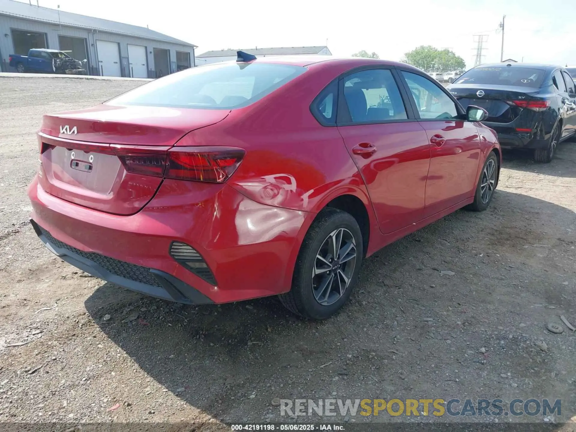 4 Photograph of a damaged car 3KPF24ADXRE821351 KIA FORTE 2024