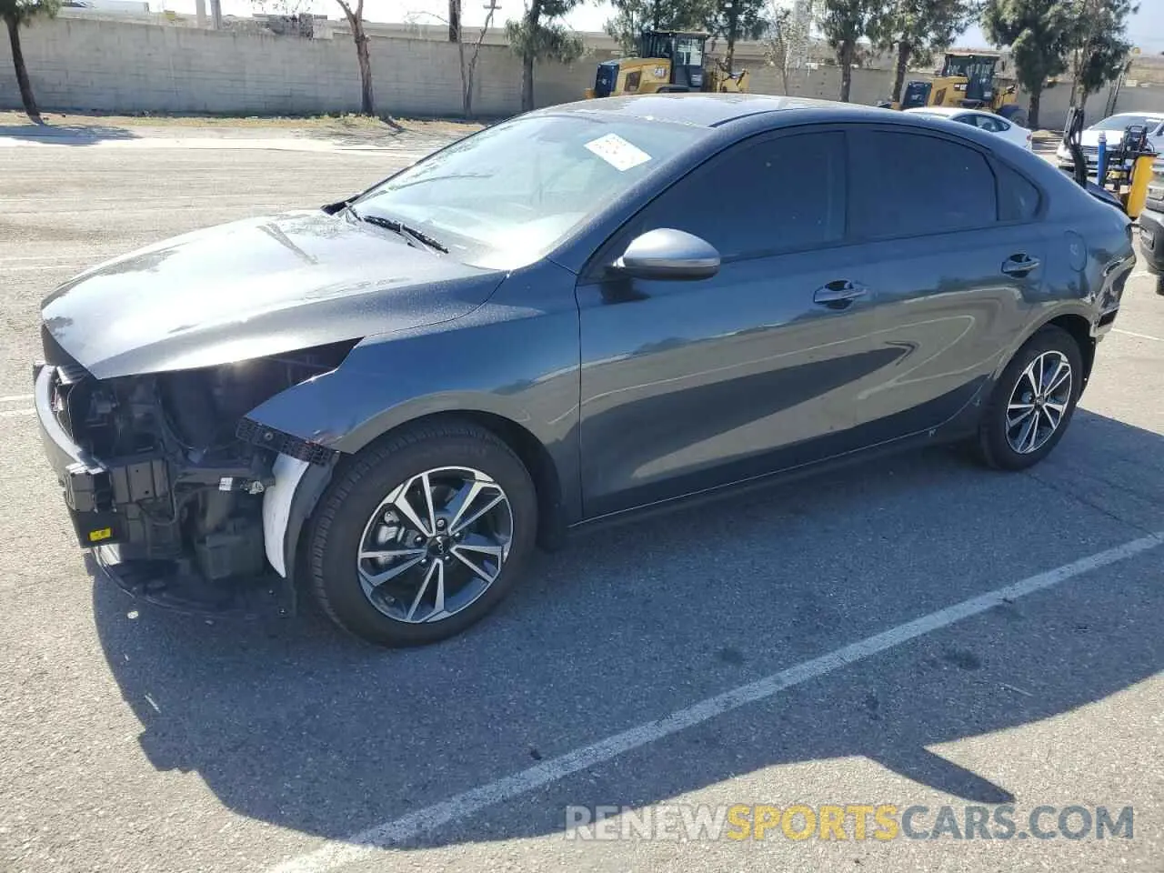 1 Photograph of a damaged car 3KPF24ADXRE837663 KIA FORTE 2024