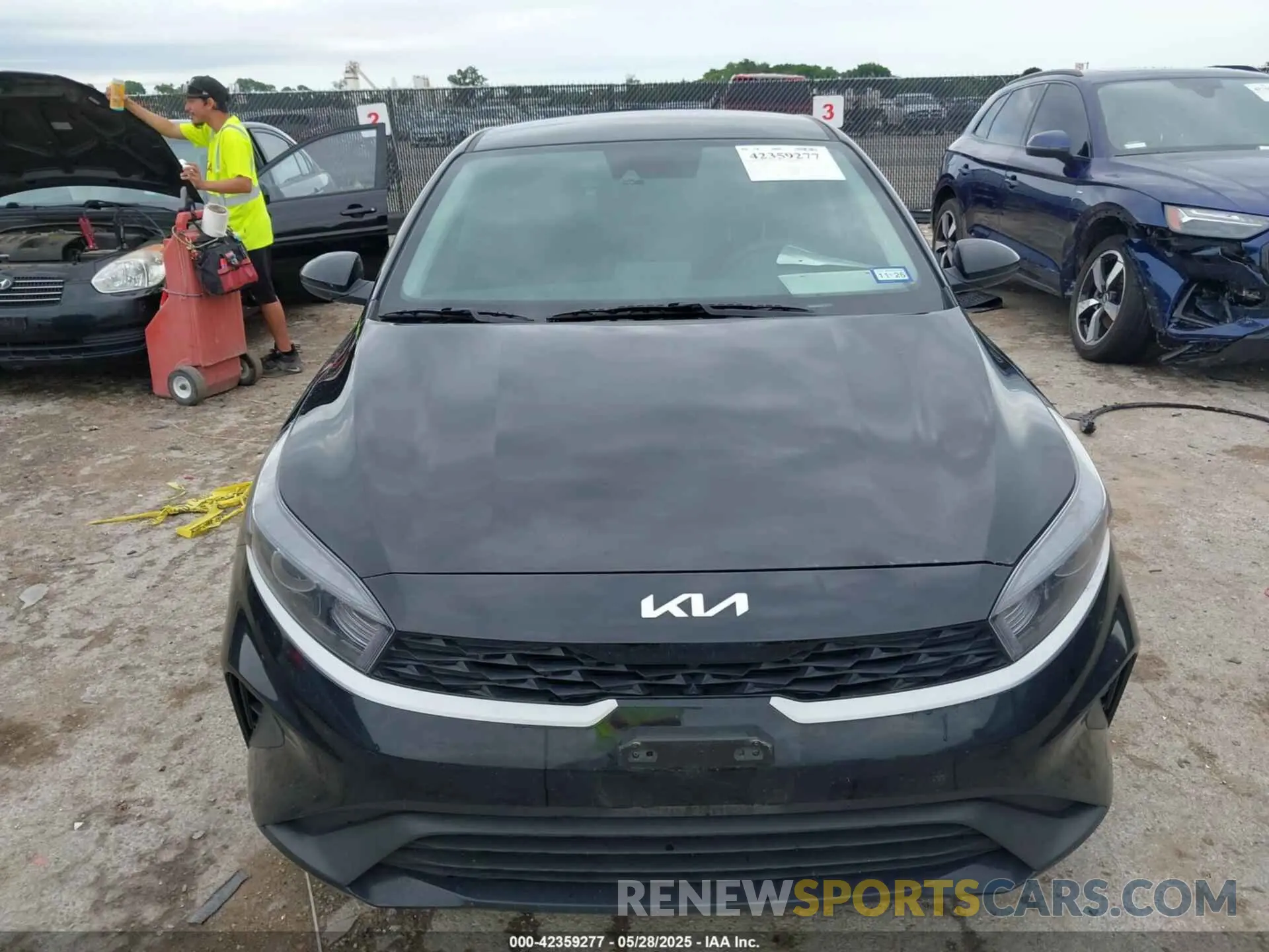 12 Photograph of a damaged car 3KPF24ADXRE837923 KIA FORTE 2024