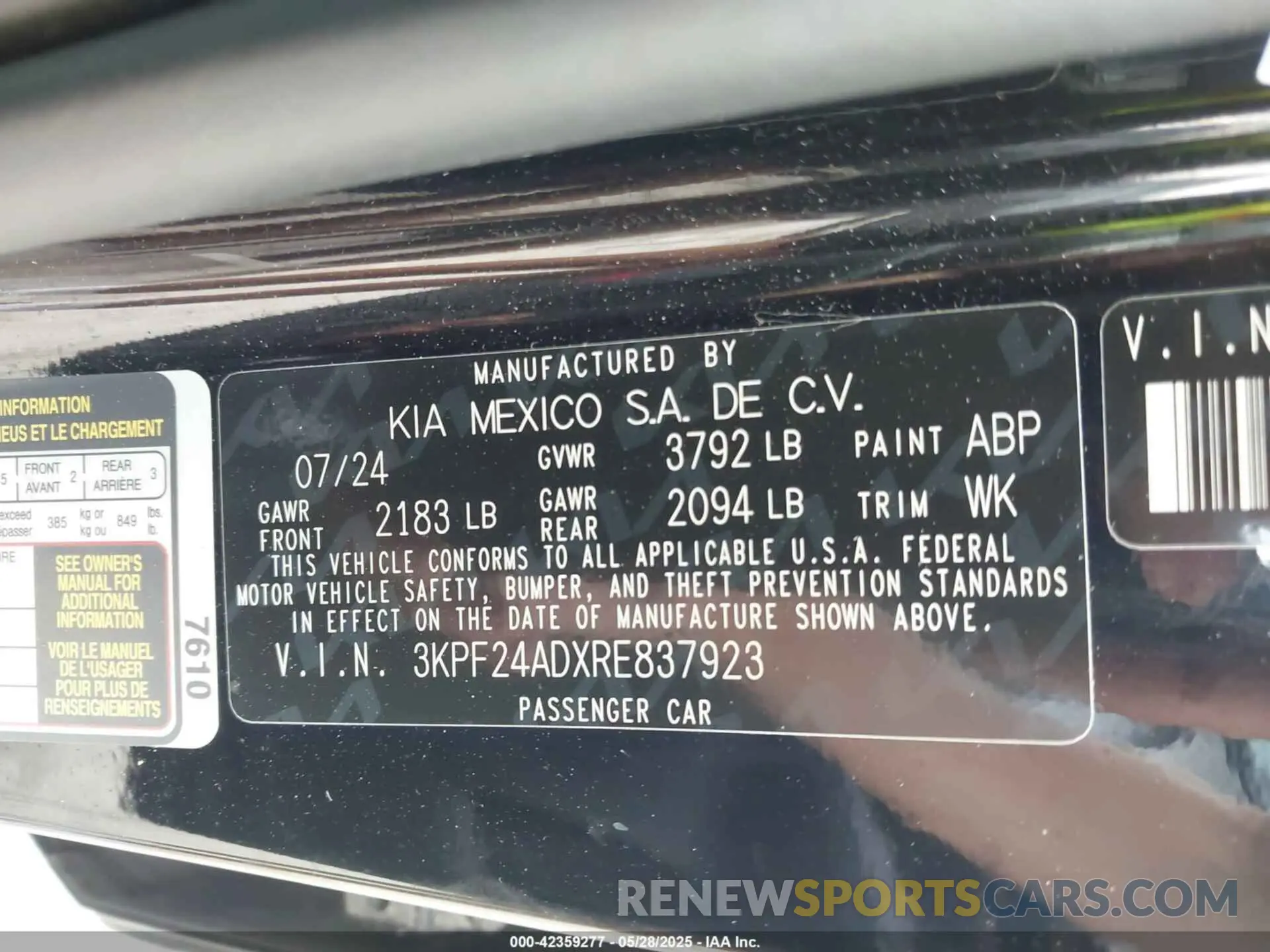 9 Photograph of a damaged car 3KPF24ADXRE837923 KIA FORTE 2024