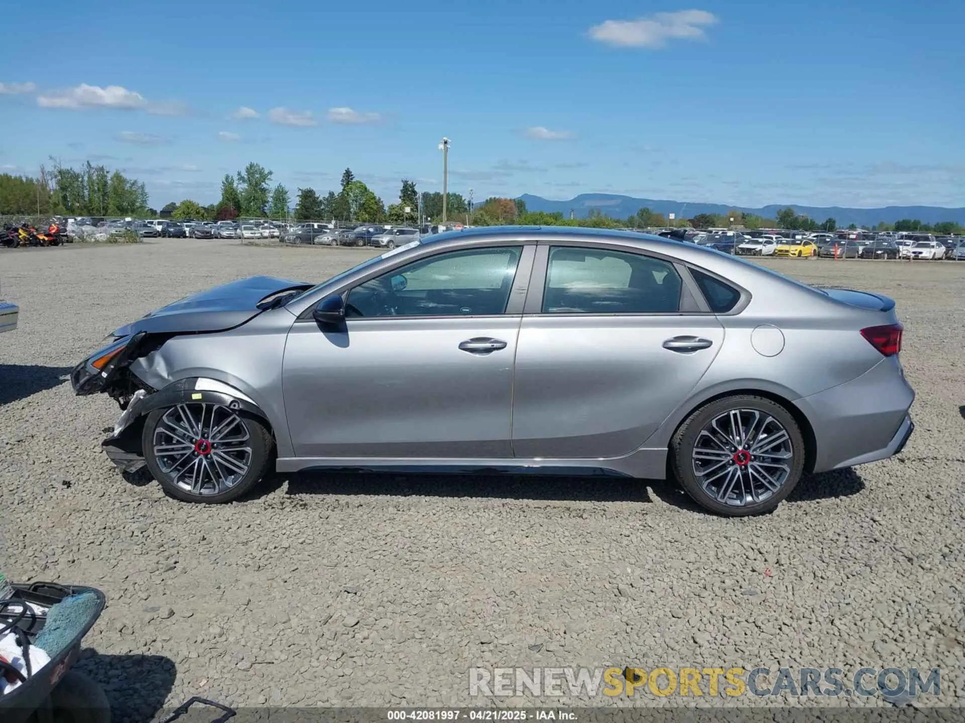 15 Photograph of a damaged car 3KPF44AC1RE716425 KIA FORTE 2024
