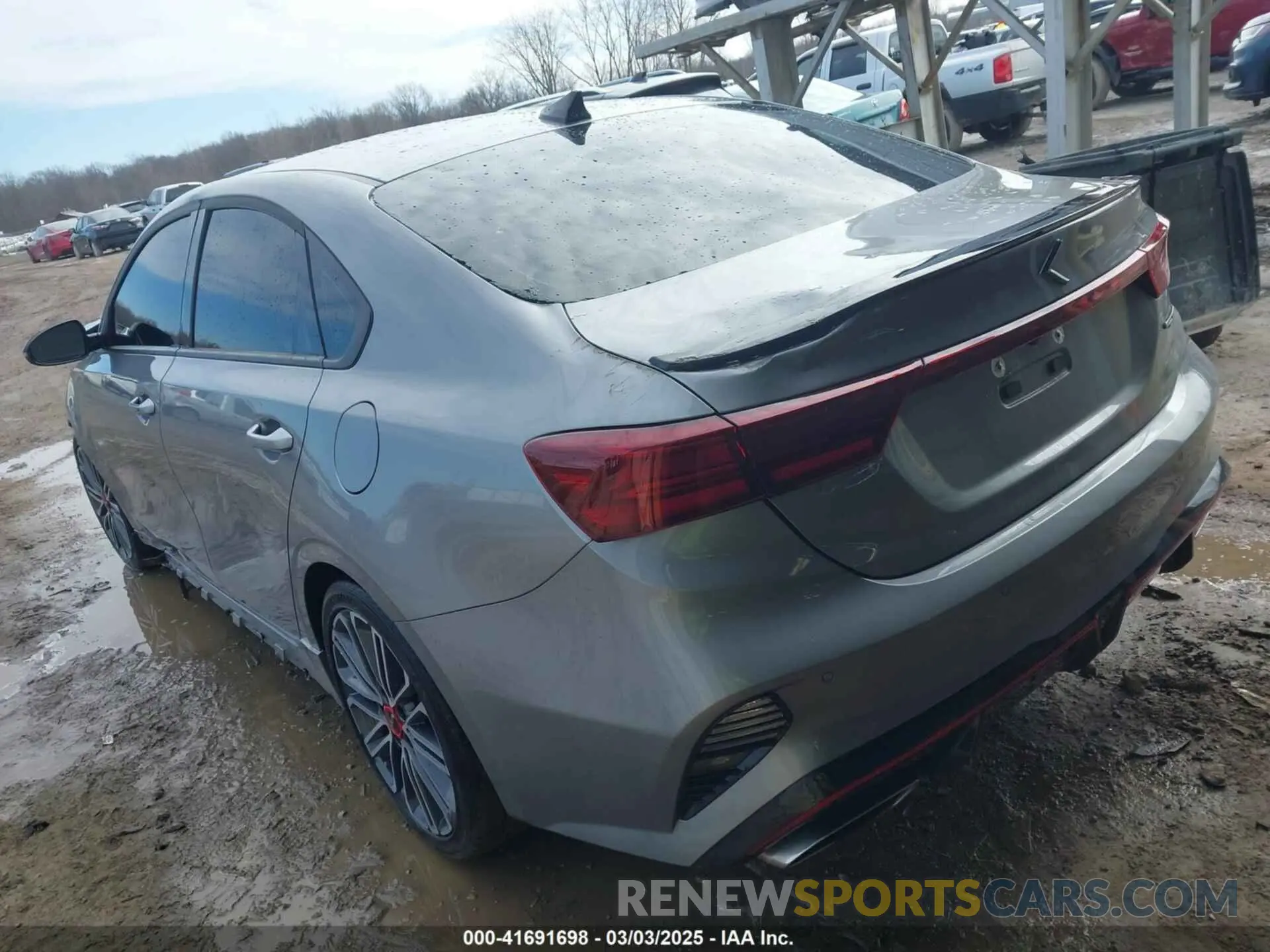 3 Photograph of a damaged car 3KPF44AC1RE740840 KIA FORTE 2024