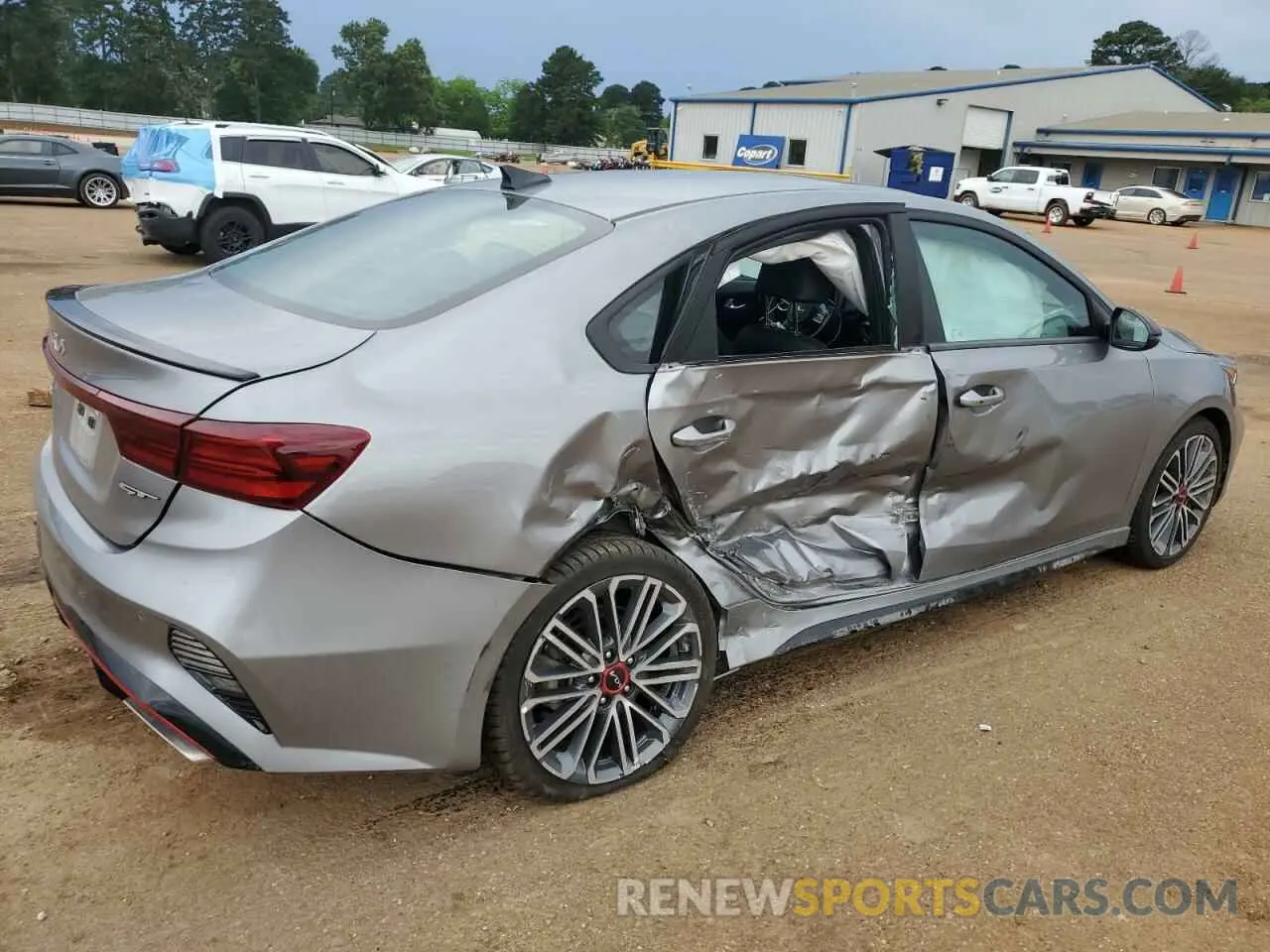 3 Photograph of a damaged car 3KPF44AC2RE787701 KIA FORTE 2024