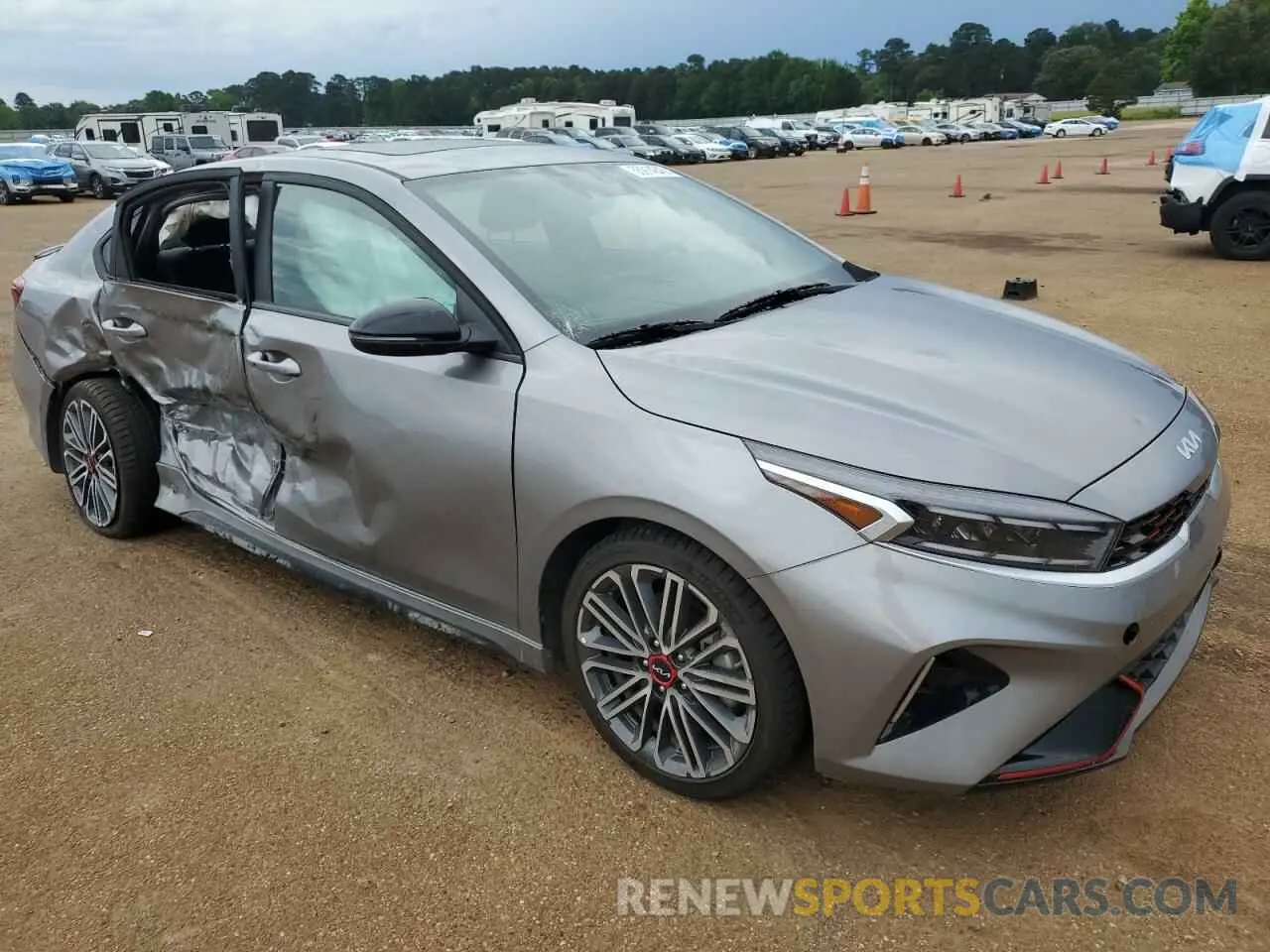 4 Photograph of a damaged car 3KPF44AC2RE787701 KIA FORTE 2024