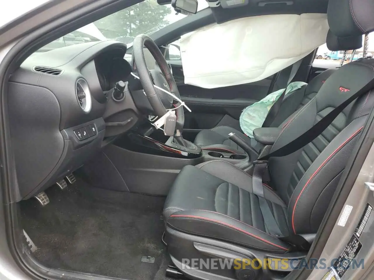 7 Photograph of a damaged car 3KPF44AC2RE787701 KIA FORTE 2024