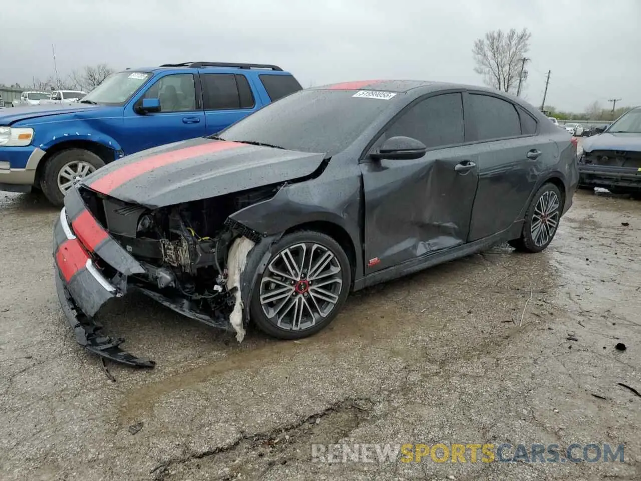 1 Photograph of a damaged car 3KPF44AC3RE815375 KIA FORTE 2024