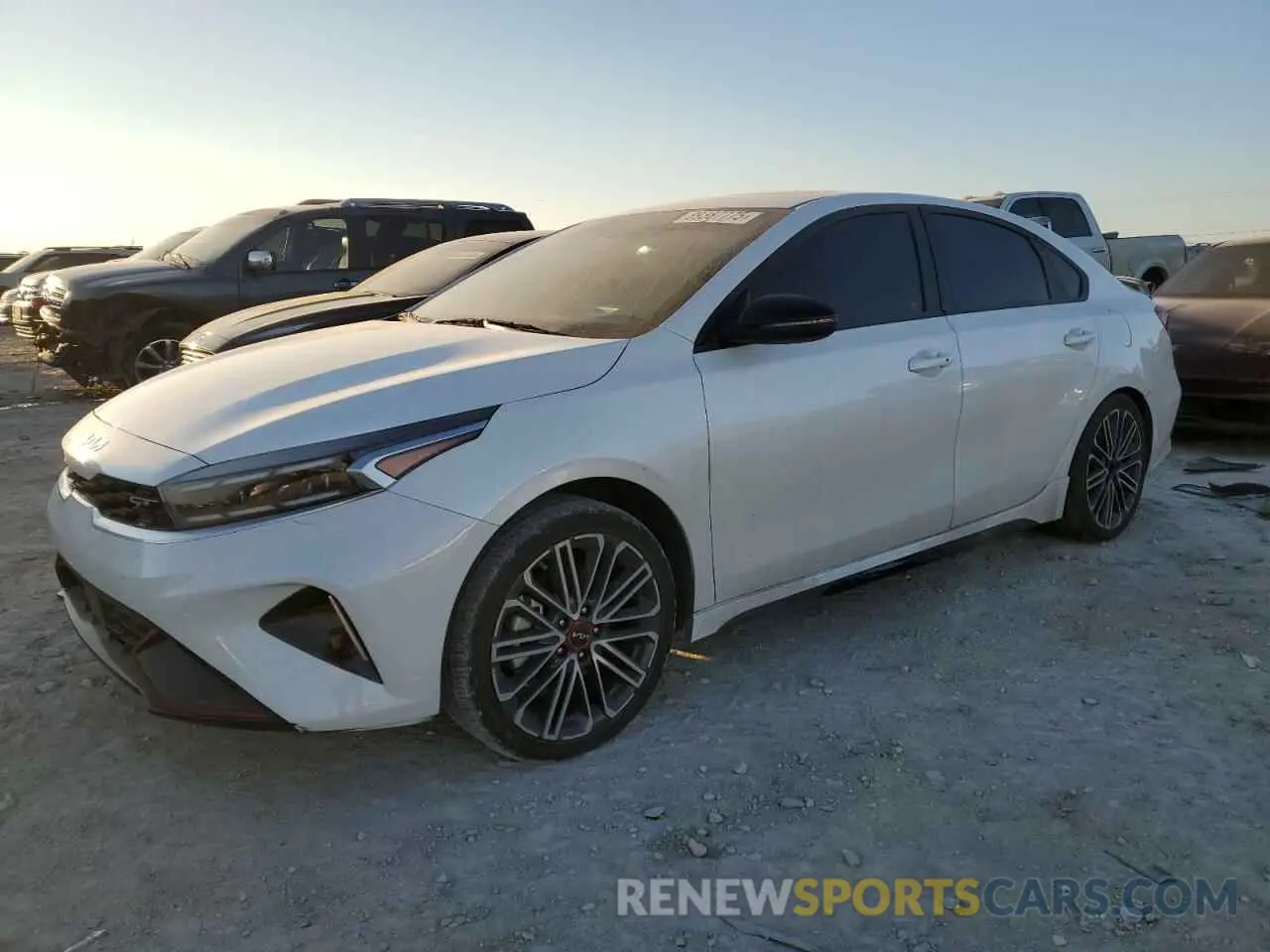 1 Photograph of a damaged car 3KPF44AC4RE707895 KIA FORTE 2024