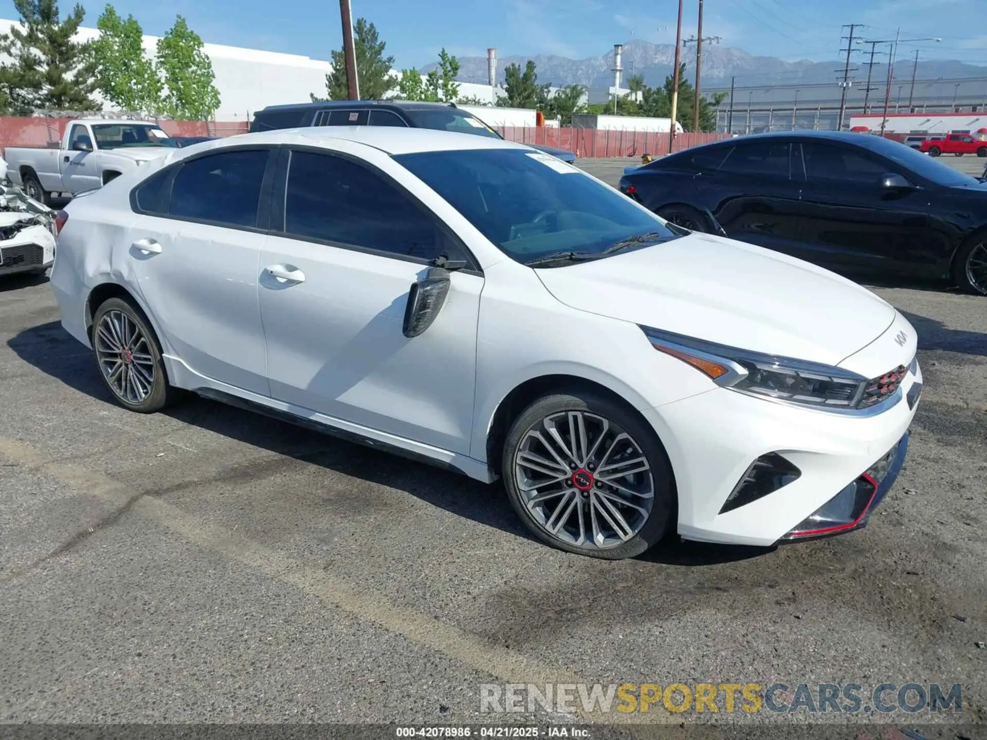 1 Photograph of a damaged car 3KPF44AC5RE699595 KIA FORTE 2024