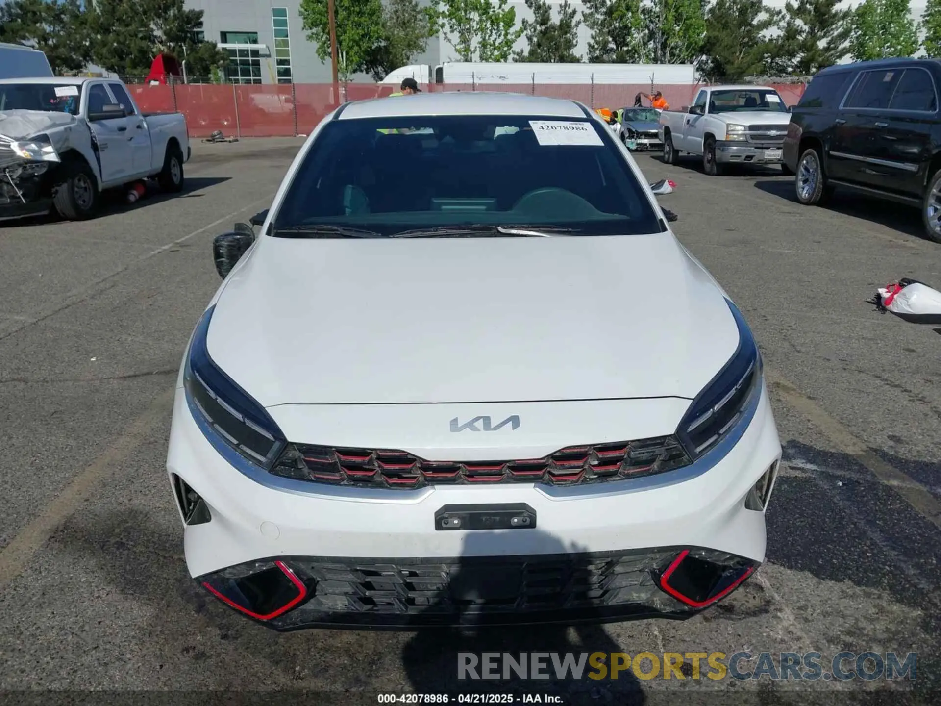 13 Photograph of a damaged car 3KPF44AC5RE699595 KIA FORTE 2024