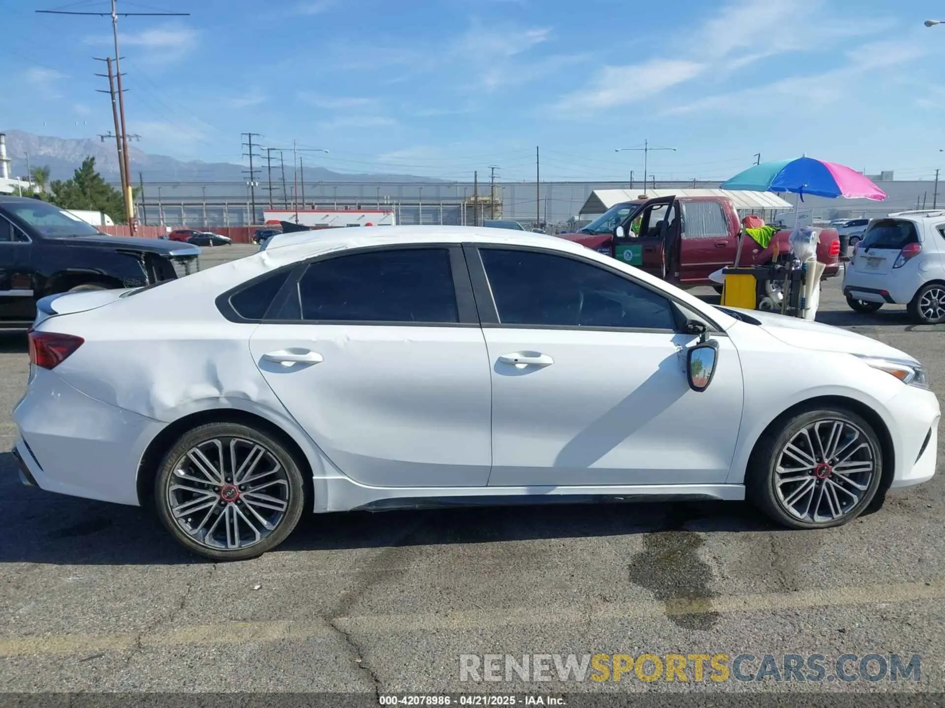 18 Photograph of a damaged car 3KPF44AC5RE699595 KIA FORTE 2024