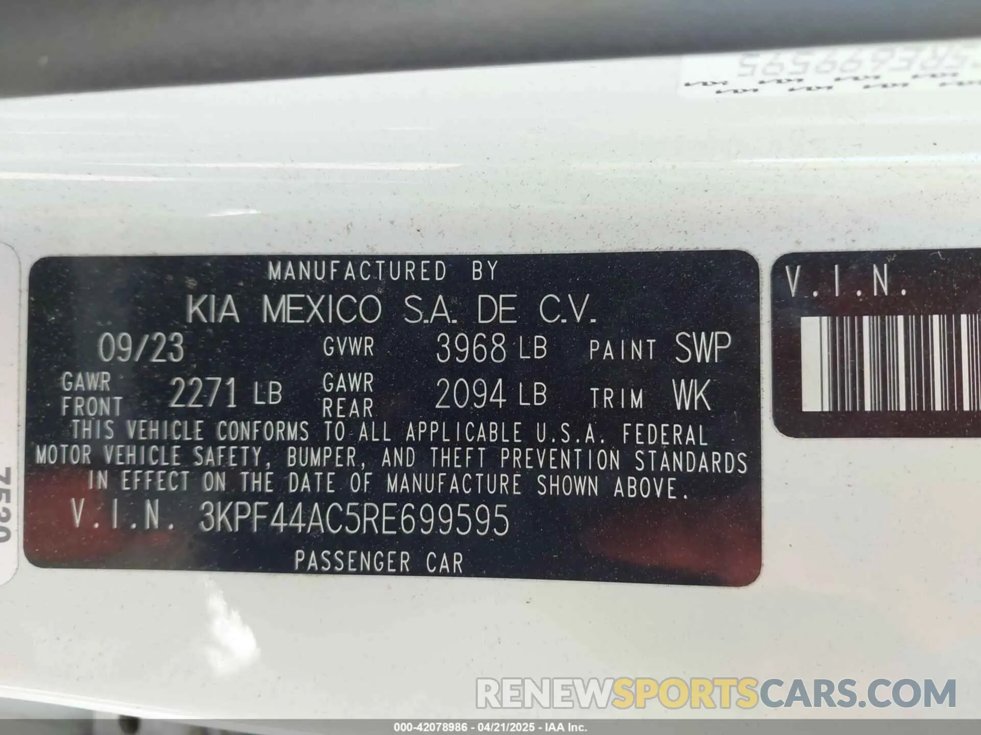 9 Photograph of a damaged car 3KPF44AC5RE699595 KIA FORTE 2024