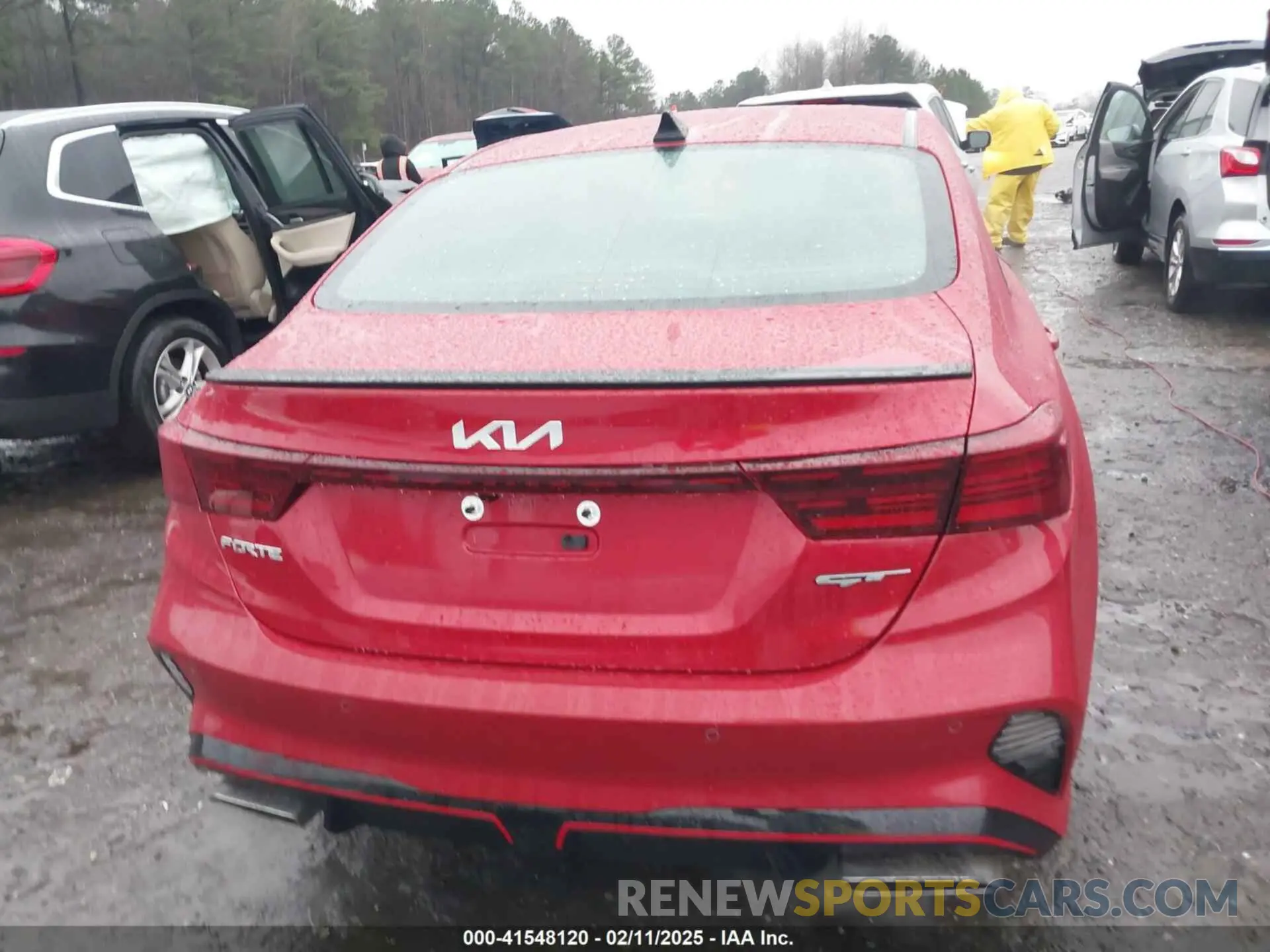 17 Photograph of a damaged car 3KPF44AC5RE801851 KIA FORTE 2024