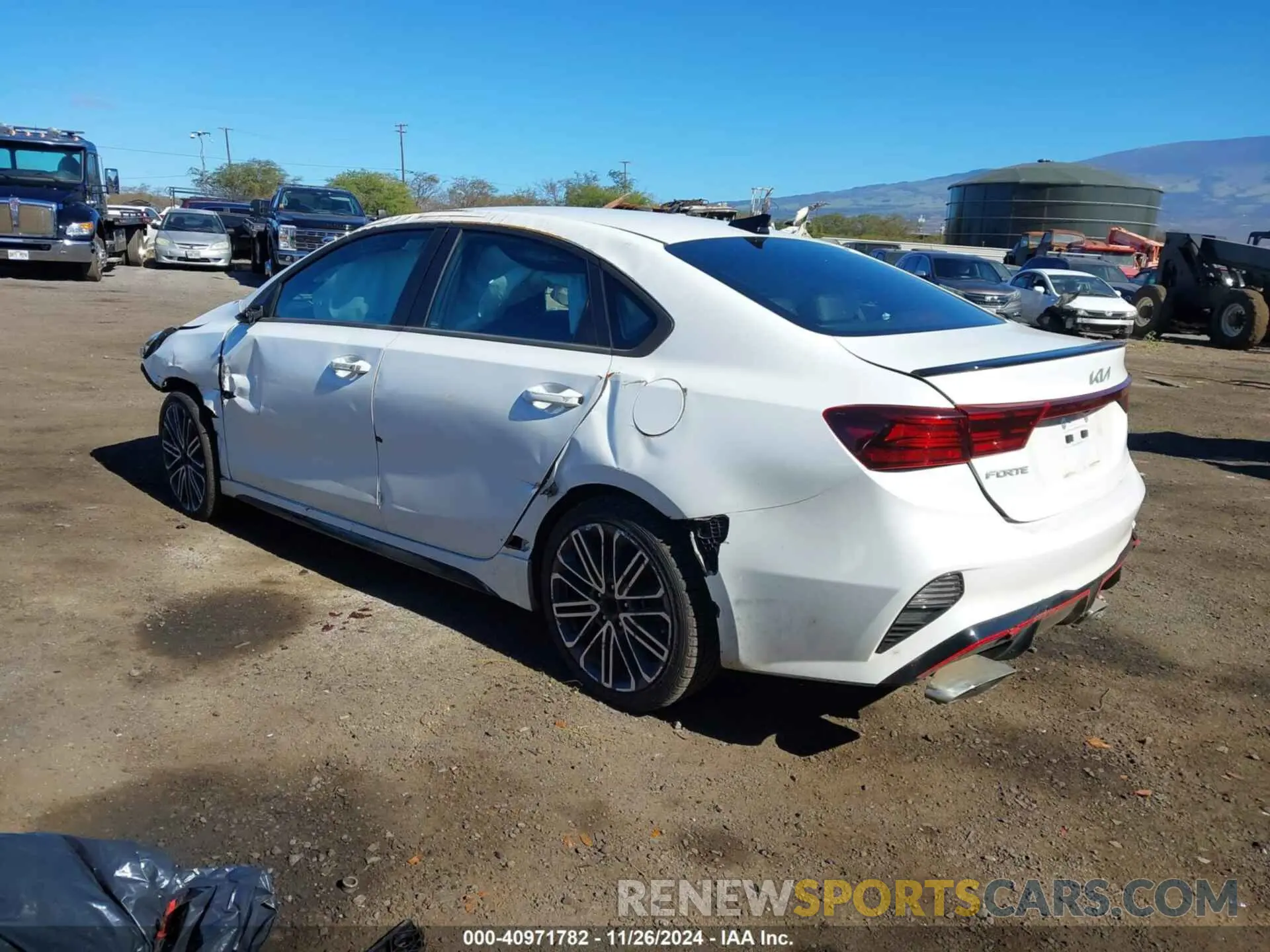 3 Photograph of a damaged car 3KPF44AC6RE743927 KIA FORTE 2024