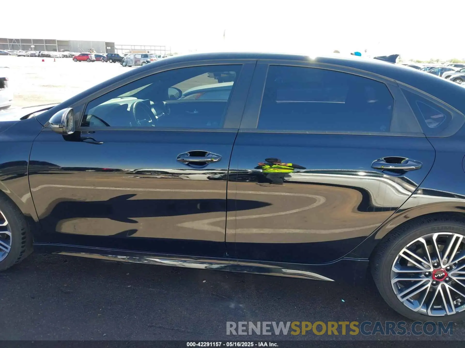 14 Photograph of a damaged car 3KPF44AC7RE692213 KIA FORTE 2024