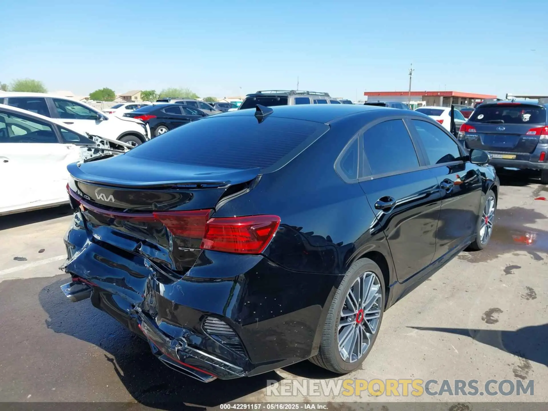 4 Photograph of a damaged car 3KPF44AC7RE692213 KIA FORTE 2024