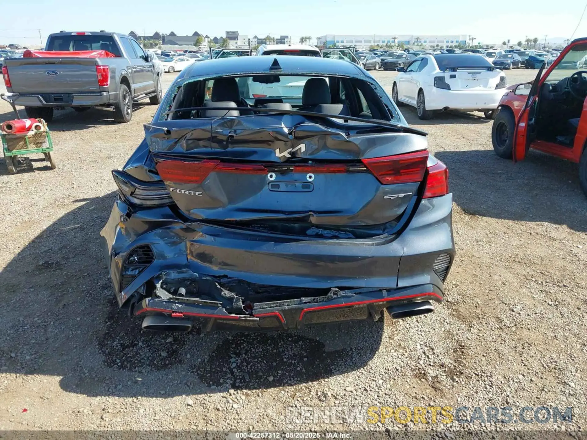 16 Photograph of a damaged car 3KPF44AC7RE741698 KIA FORTE 2024