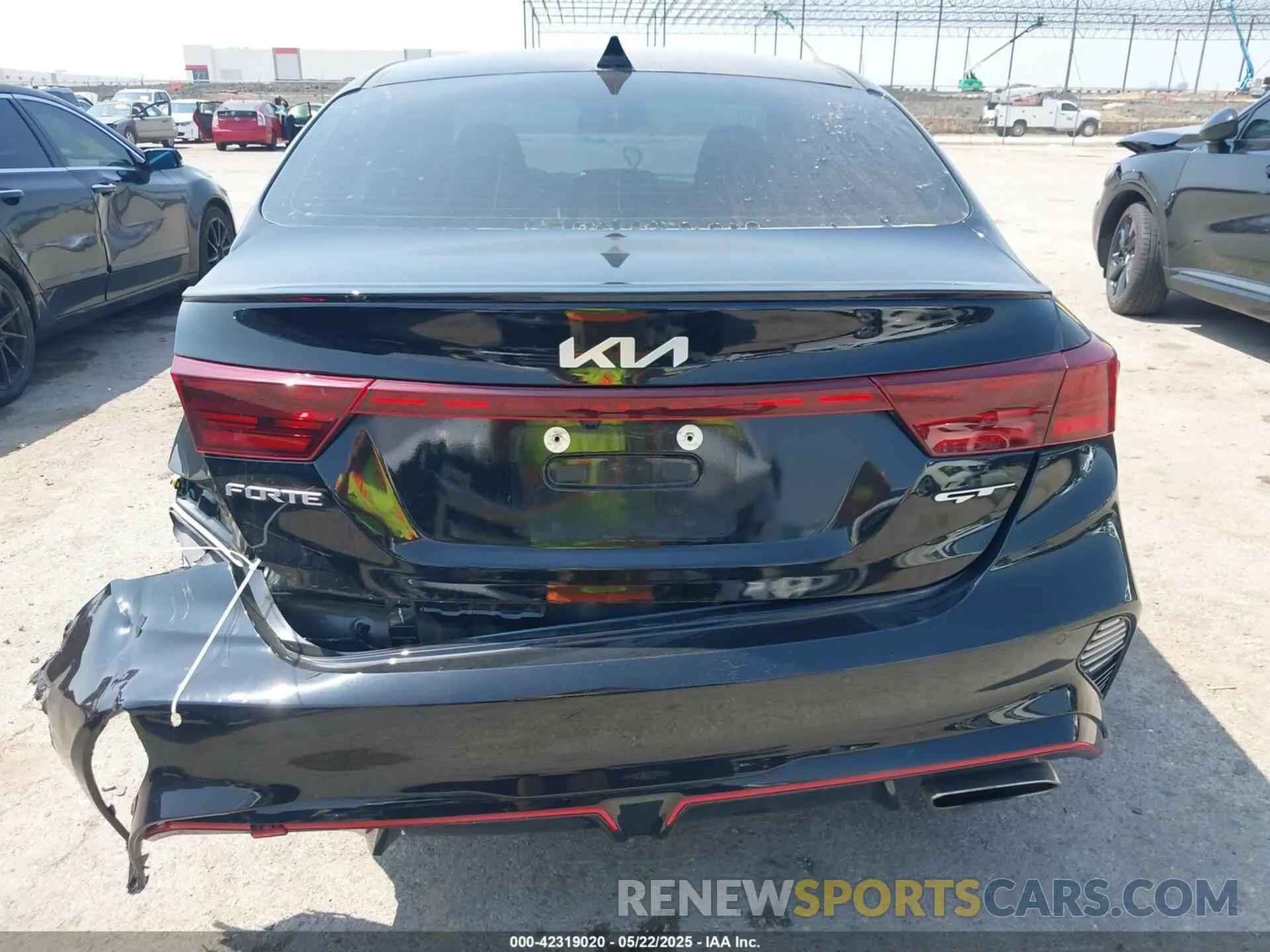 16 Photograph of a damaged car 3KPF44AC7RE788424 KIA FORTE 2024