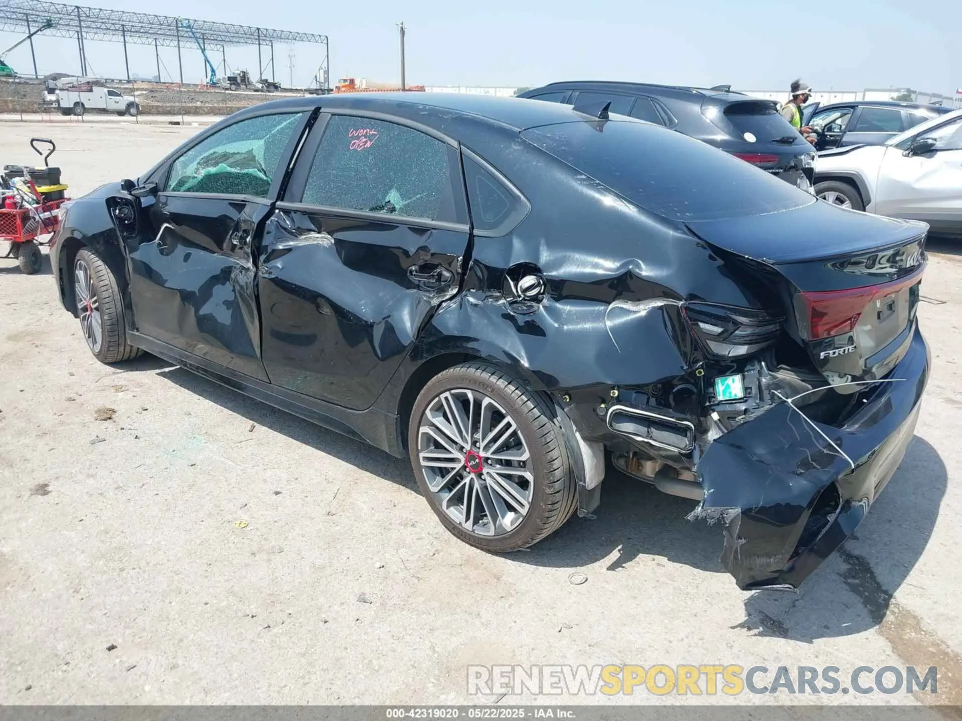 3 Photograph of a damaged car 3KPF44AC7RE788424 KIA FORTE 2024