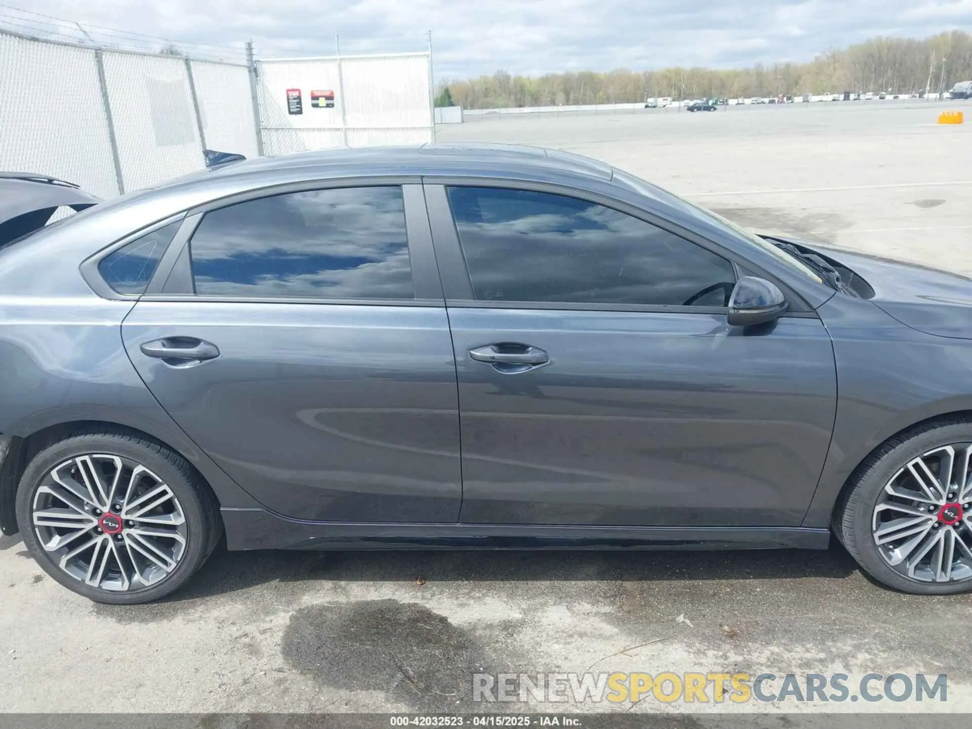 13 Photograph of a damaged car 3KPF44AC8RE756498 KIA FORTE 2024
