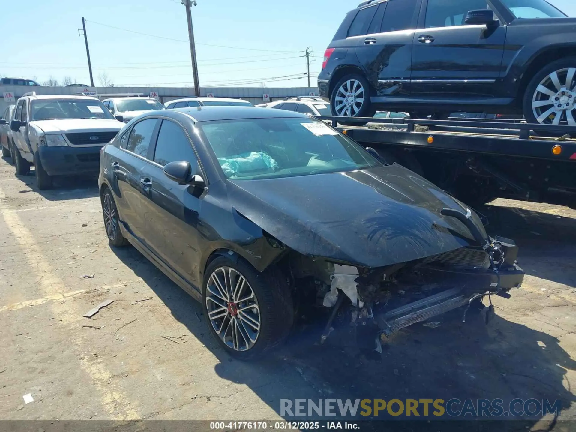 1 Photograph of a damaged car 3KPF44AC8RE790845 KIA FORTE 2024