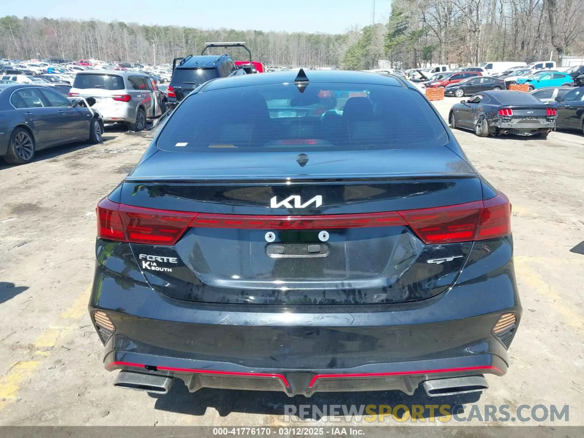 16 Photograph of a damaged car 3KPF44AC8RE790845 KIA FORTE 2024