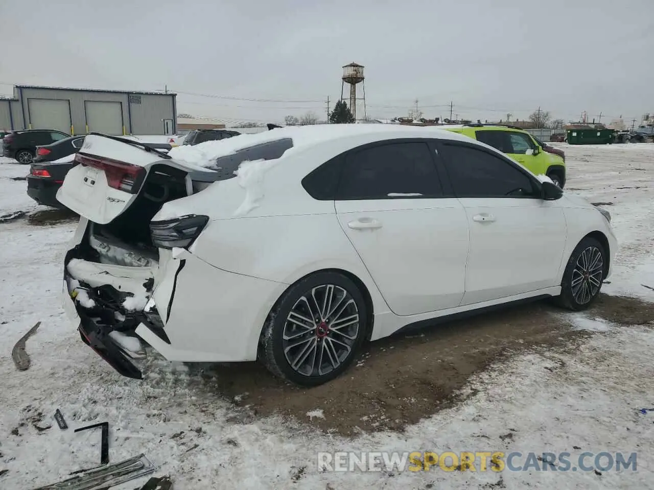3 Photograph of a damaged car 3KPF44AC9RE717922 KIA FORTE 2024